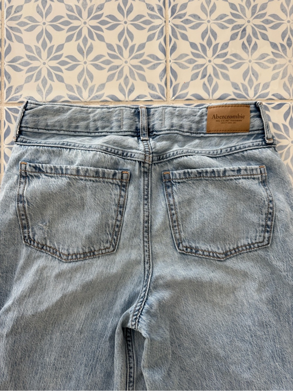 abercrombie kids high rise ultra wide leg jeans long 2 pairs - Picture 10 of 12
